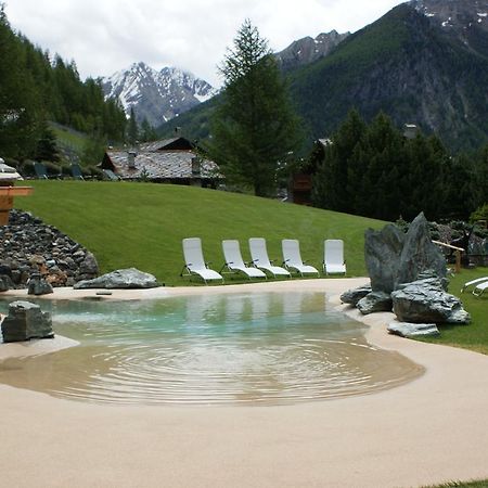 Eco Wellness Hotel Notre Maison Конье Экстерьер фото