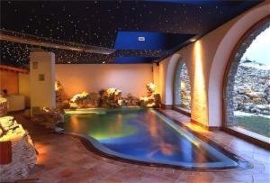 Eco Wellness Hotel Notre Maison Конье Экстерьер фото