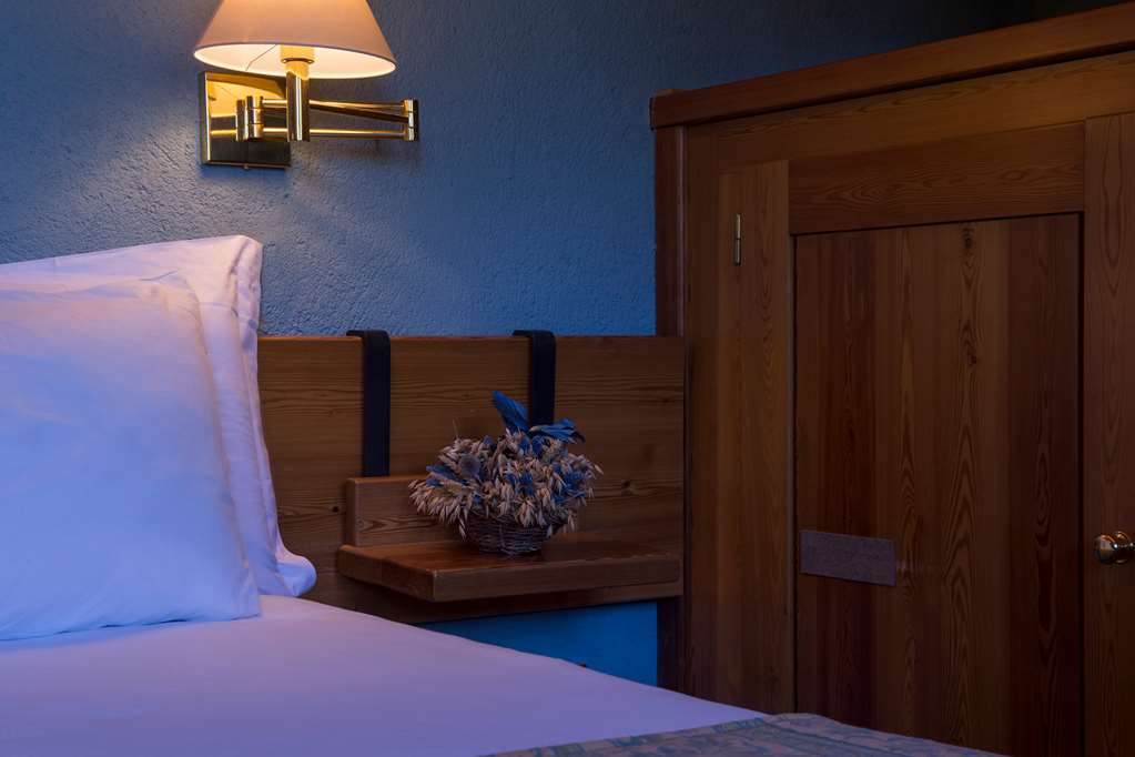 Eco Wellness Hotel Notre Maison Конье Номер фото