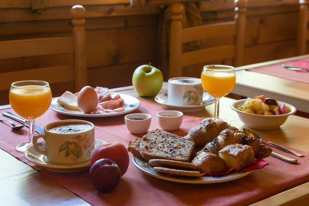 Eco Wellness Hotel Notre Maison Конье Удобства фото