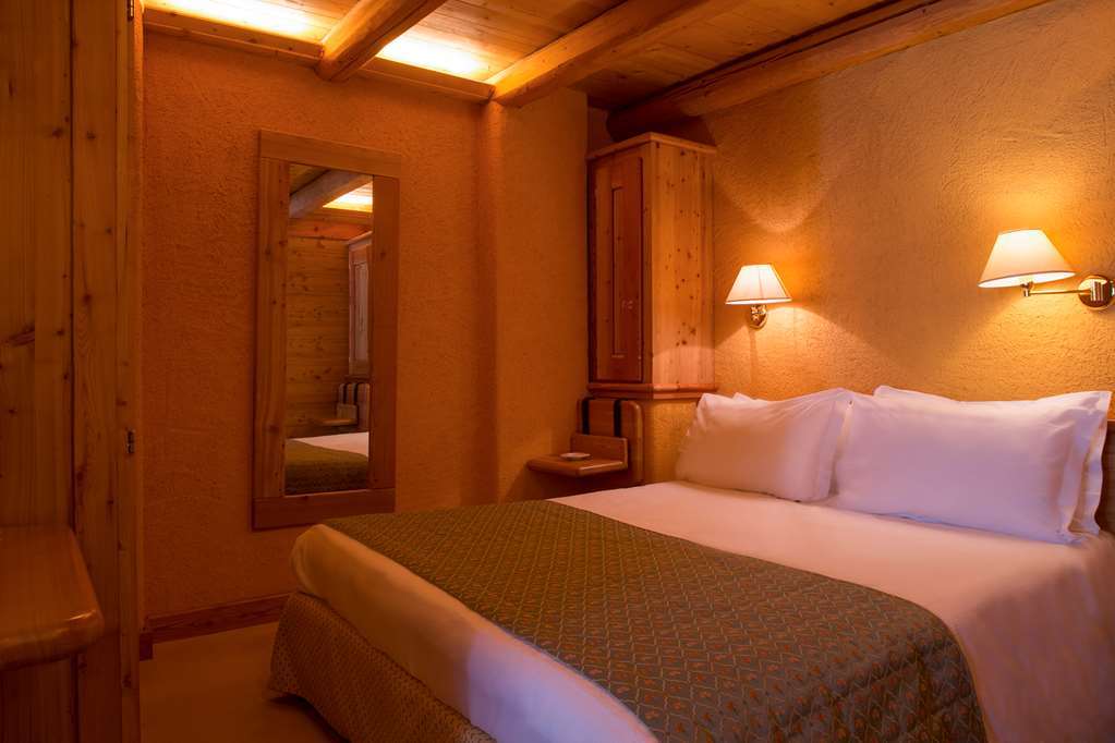 Eco Wellness Hotel Notre Maison Конье Номер фото